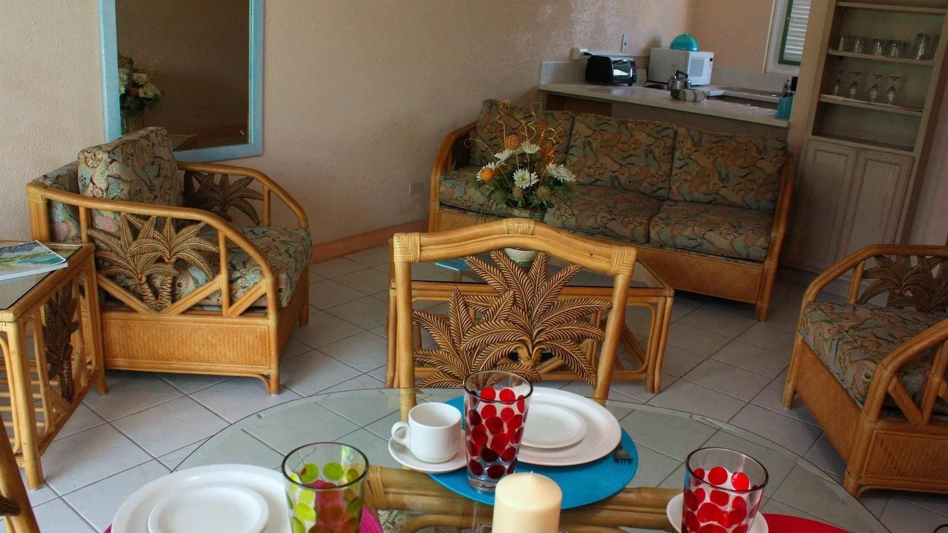 Plum Tree Club Apartment Christ Church